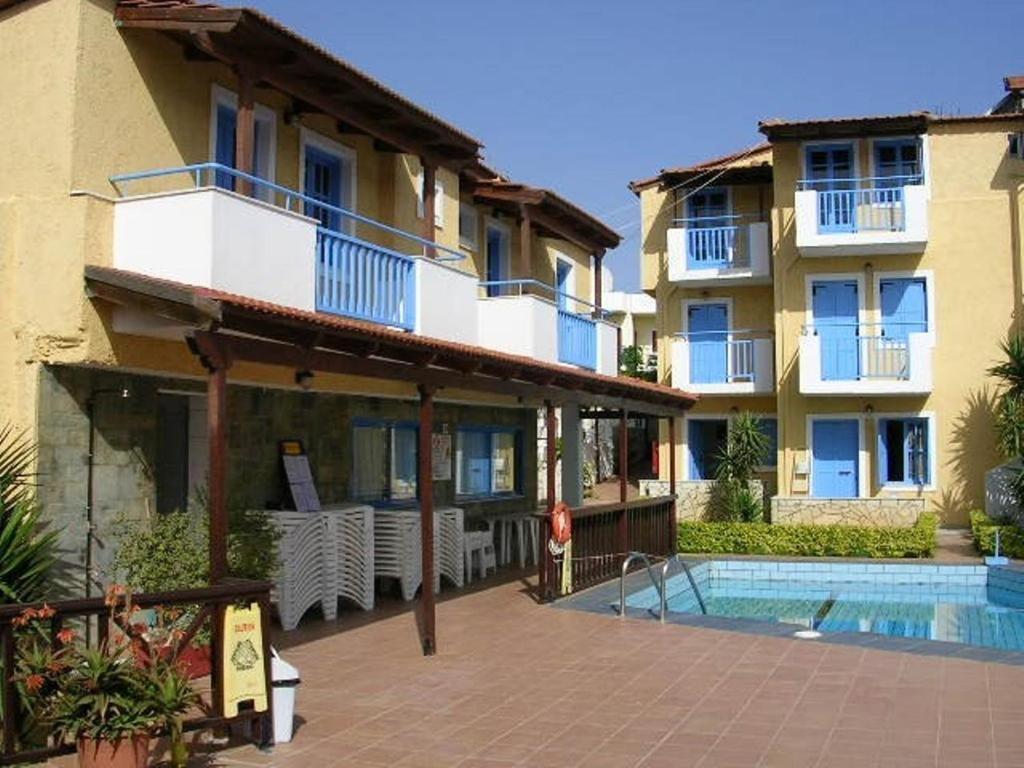 Mareva Hotel Apartments Hersónissos Extérieur photo