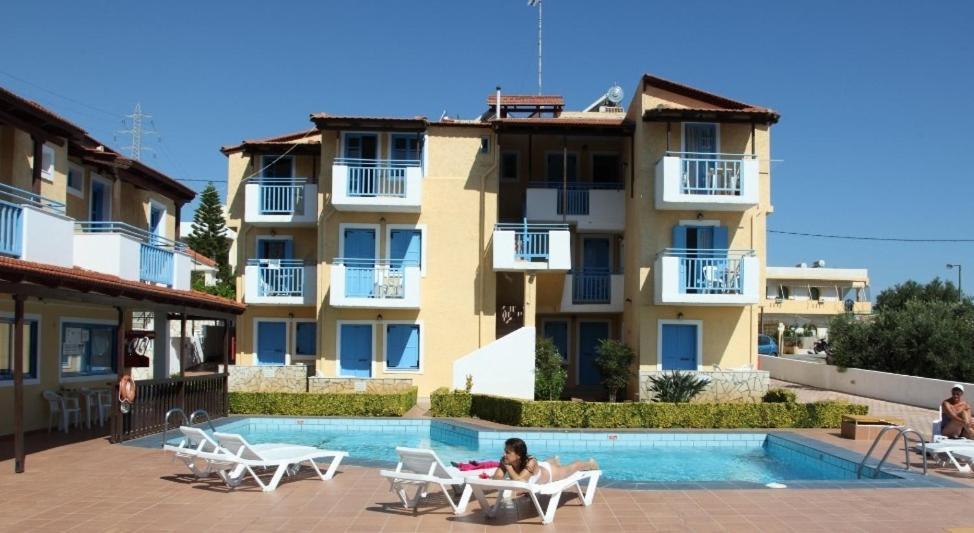Mareva Hotel Apartments Hersónissos Extérieur photo