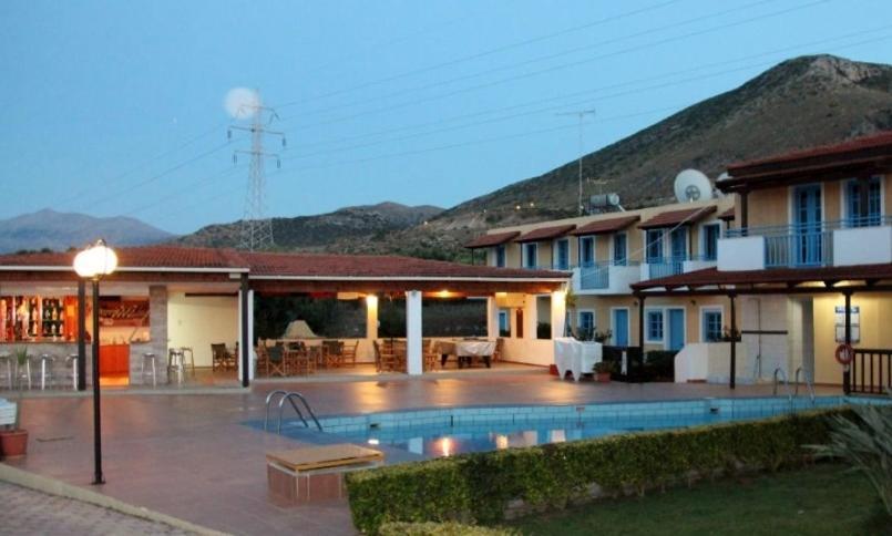 Mareva Hotel Apartments Hersónissos Extérieur photo